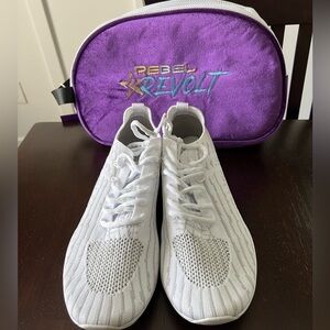 Rebel Revolt Cheerleading Shoes with Bag